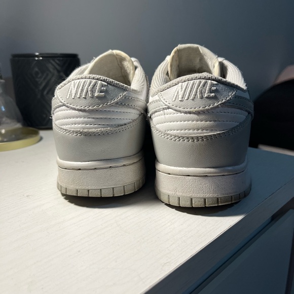 Nike Dunk Low Women’s “Photon Dust” white/grey - Picture 5 of 7